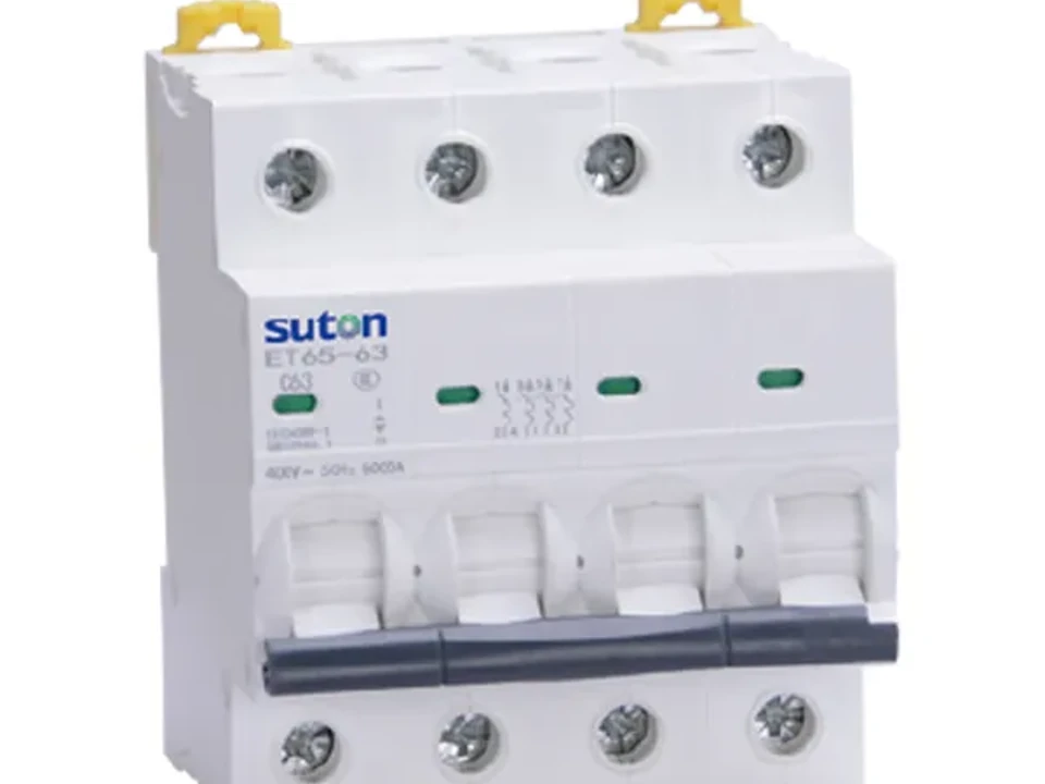 SUTON modular circuit breaker view for 20 amp wire-size planning